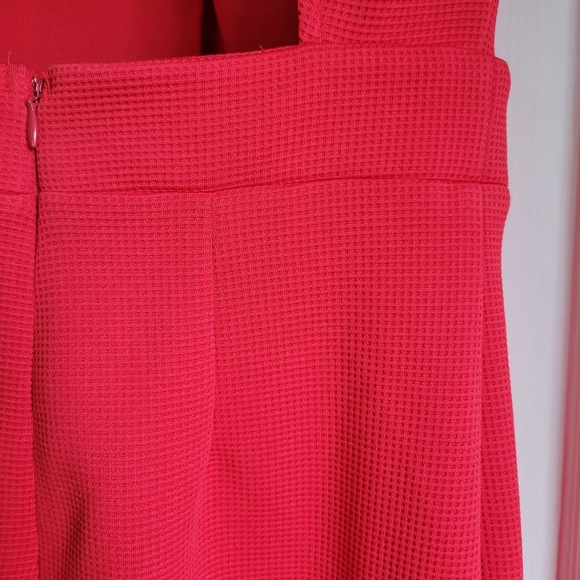 Super sexy red midi cocktail dress - Picture 3 of 5